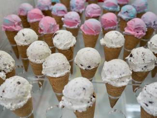 mini ice cream cones